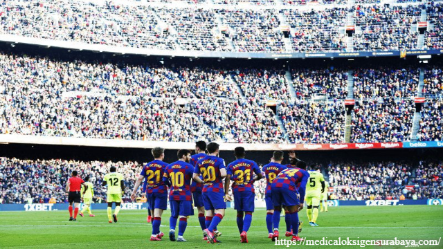 Ketegangan Terselubung di Camp Nou